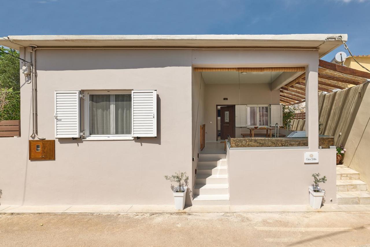 2 Bedroom Villa With Heated Swimming Pool-Spa Whirlpool-Bbq! Melidhónion Екстериор снимка