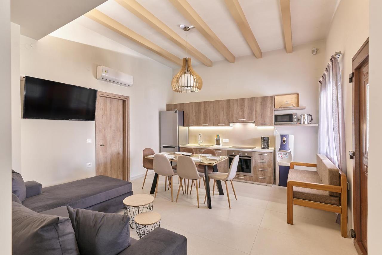 2 Bedroom Villa With Heated Swimming Pool-Spa Whirlpool-Bbq! Melidhónion Екстериор снимка