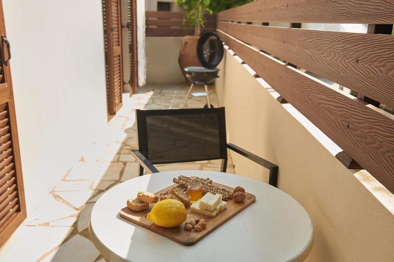 2 Bedroom Villa With Heated Swimming Pool-Spa Whirlpool-Bbq! Melidhónion Екстериор снимка